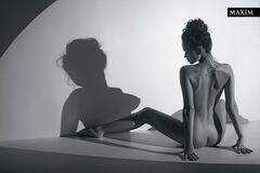 4. Jana Koshkina completely nude for Maxim