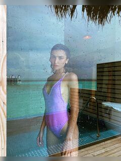 3. Dina Saeva's photos in a bikini