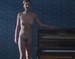 Irina Vilkova completely nude in Ejo zvali Mumu movie