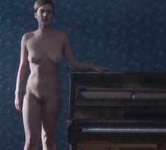2. Irina Vilkova completely nude in Ejo zvali Mumu movie