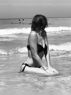 4. Ksenija Teplova's hot photos in a bikini