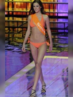7. Irina Antonenko's flashings on Miss Russia show (2011)