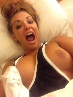 Gemma Atkinson's nude hot photos (boobs)