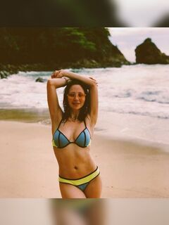 2. Elizaveta Tuktamysheva's photos in a bikini