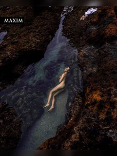 Elena Chernjavskaja nude for Maxim (2019)