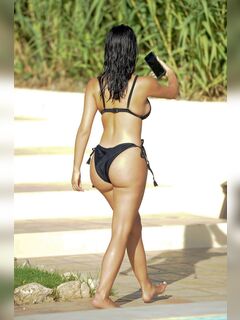 14. Demi Rose's photos in a bikini