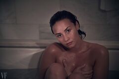 4. Demi Lovato nude in hot photoshoot