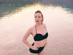 2. Irina Shikhman's photos in a bikini