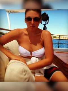 2. Irina Dubtsova's photos in a bikini