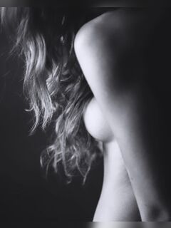 3. Kseniia Otynova nude in black and white photoshoot
