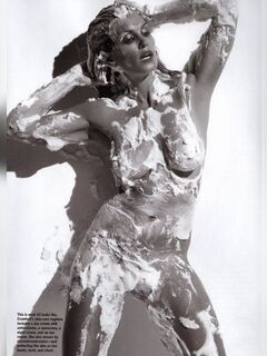5. Cindy Crawford nude in b&w photos